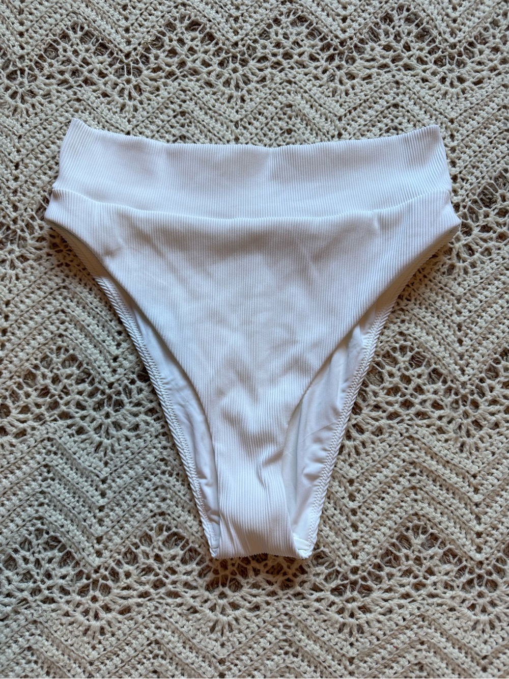 NWT aerie White Ribbed High-Cut Cheeky Bikini Bottom Size Large Liner